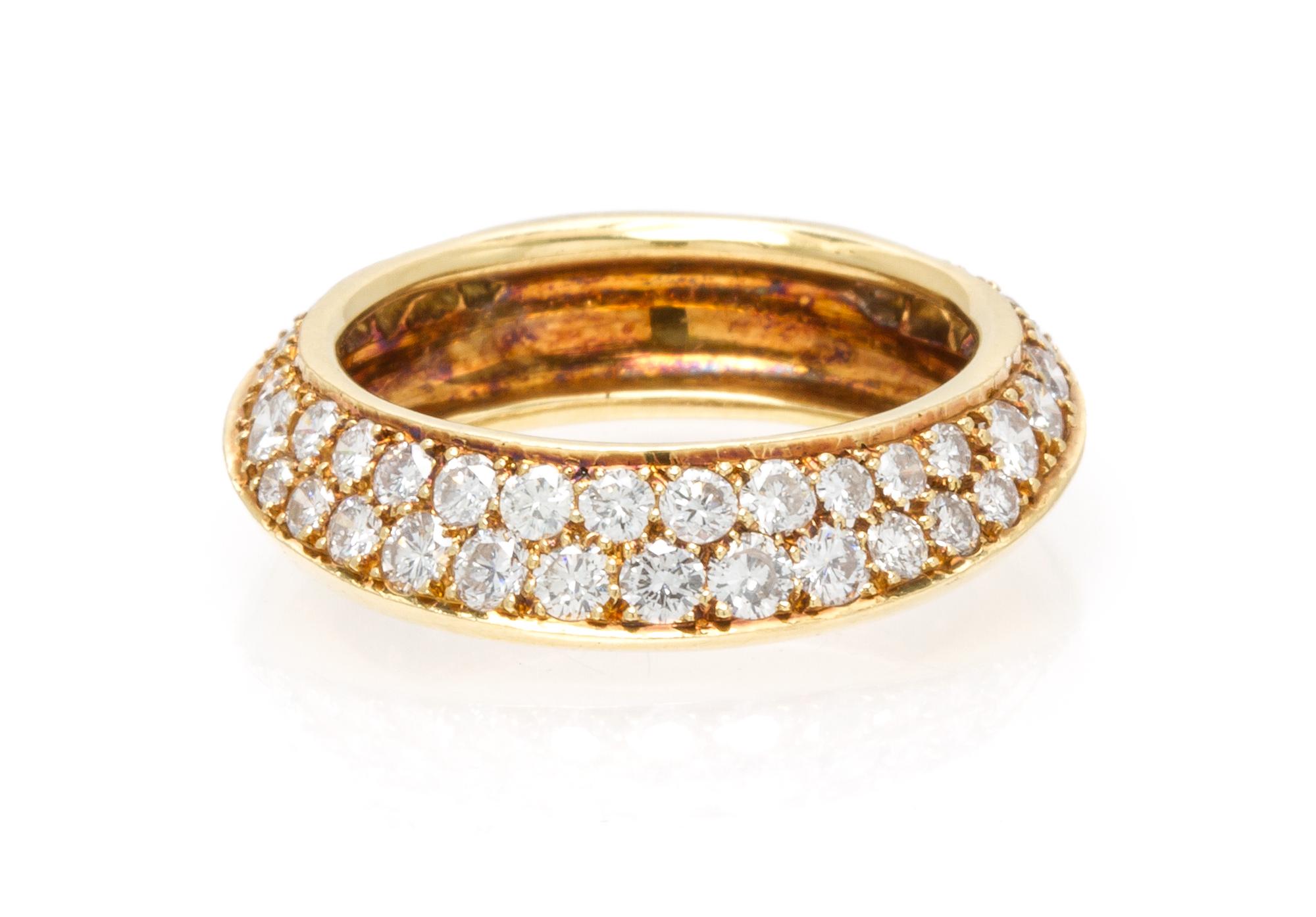 An 18 Karat Yellow Gold and Diamond Band, Angela Cummings, 3.30 dwts.