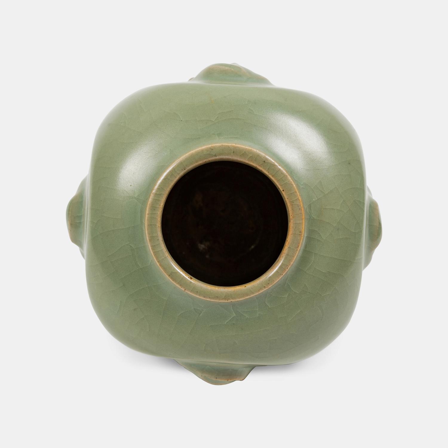 Covered Jar, c. 1930 Royal Copenhagen, Denmark