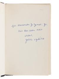 UPDIKE, John (1932-2009). The Carpentered Hen and other tame creatures . New York: Harper & Brothers, 1958.