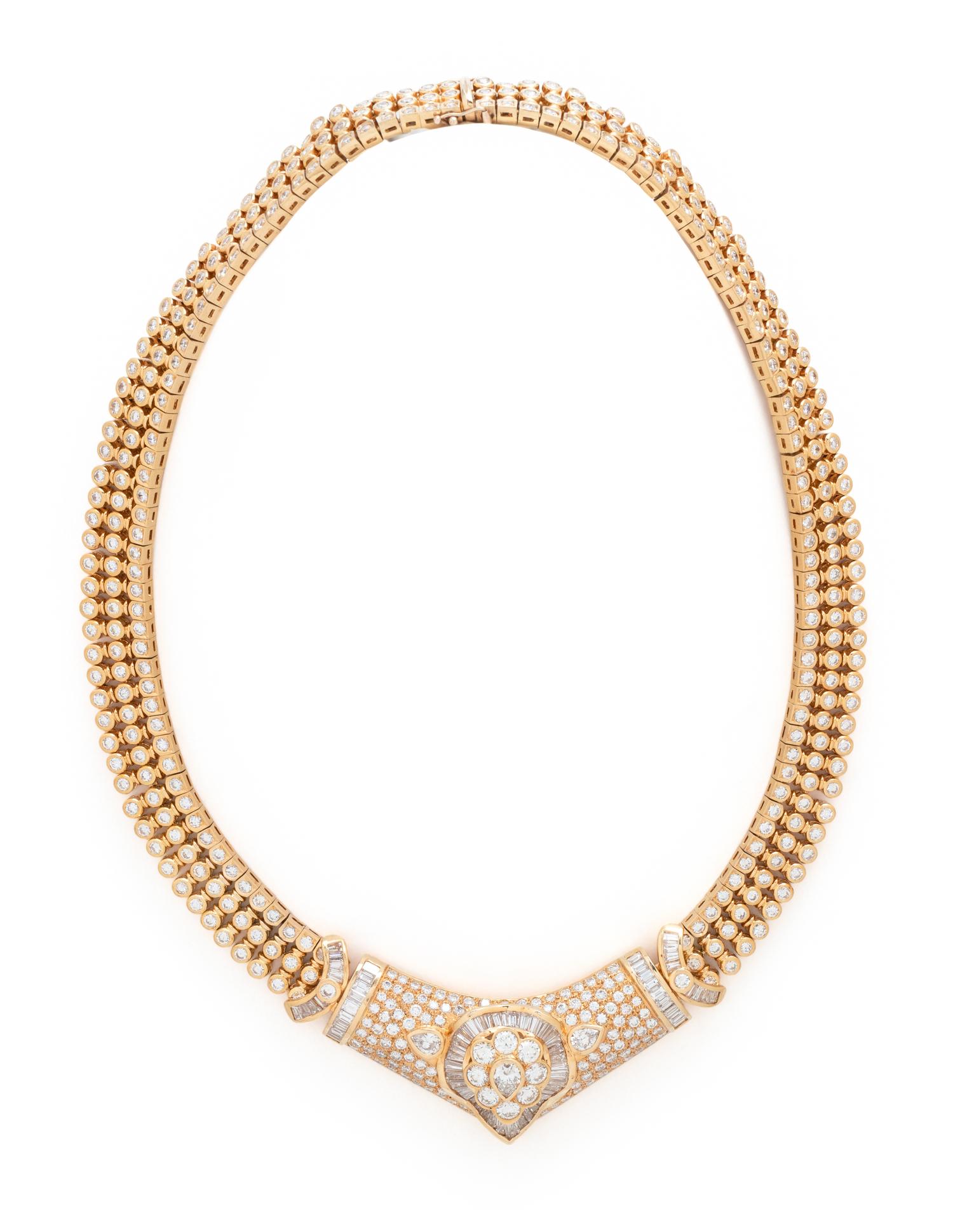 YELLOW GOLD AND DIAMOND NECKLACE