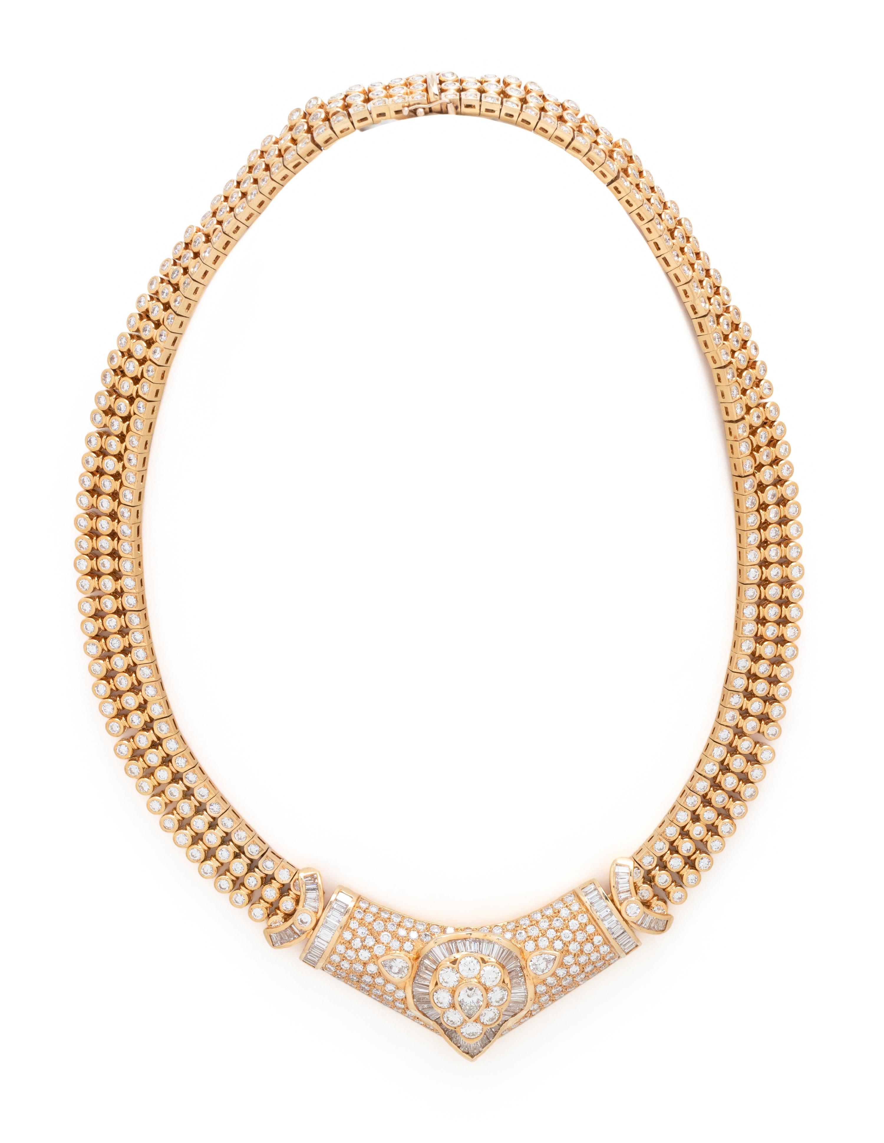 YELLOW GOLD AND DIAMOND NECKLACE