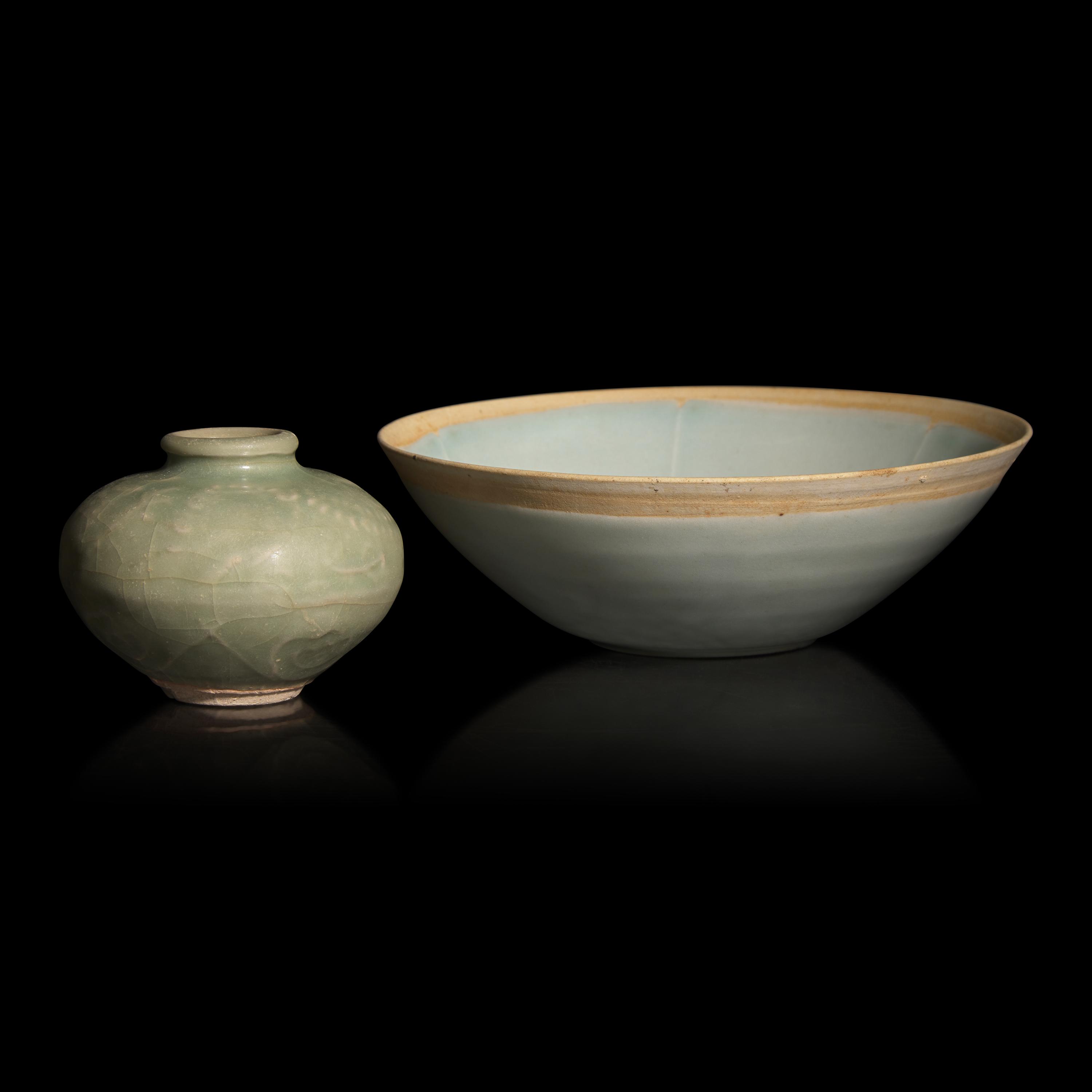 A Chinese Qingbai 'Double Fish' Lobed Bowl and A Longquan Celadon Glazed Jarlet — 青白釉雙魚紋碗及龍泉青釉小罐
