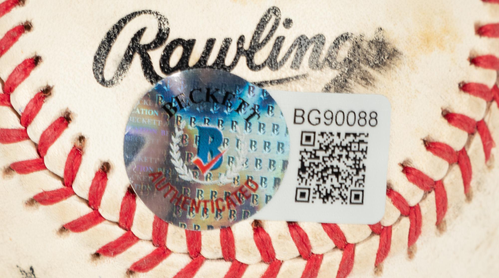 A Tom Seaver Signed Autograph Baseball (Beckett Authentication Services BAS Certified),