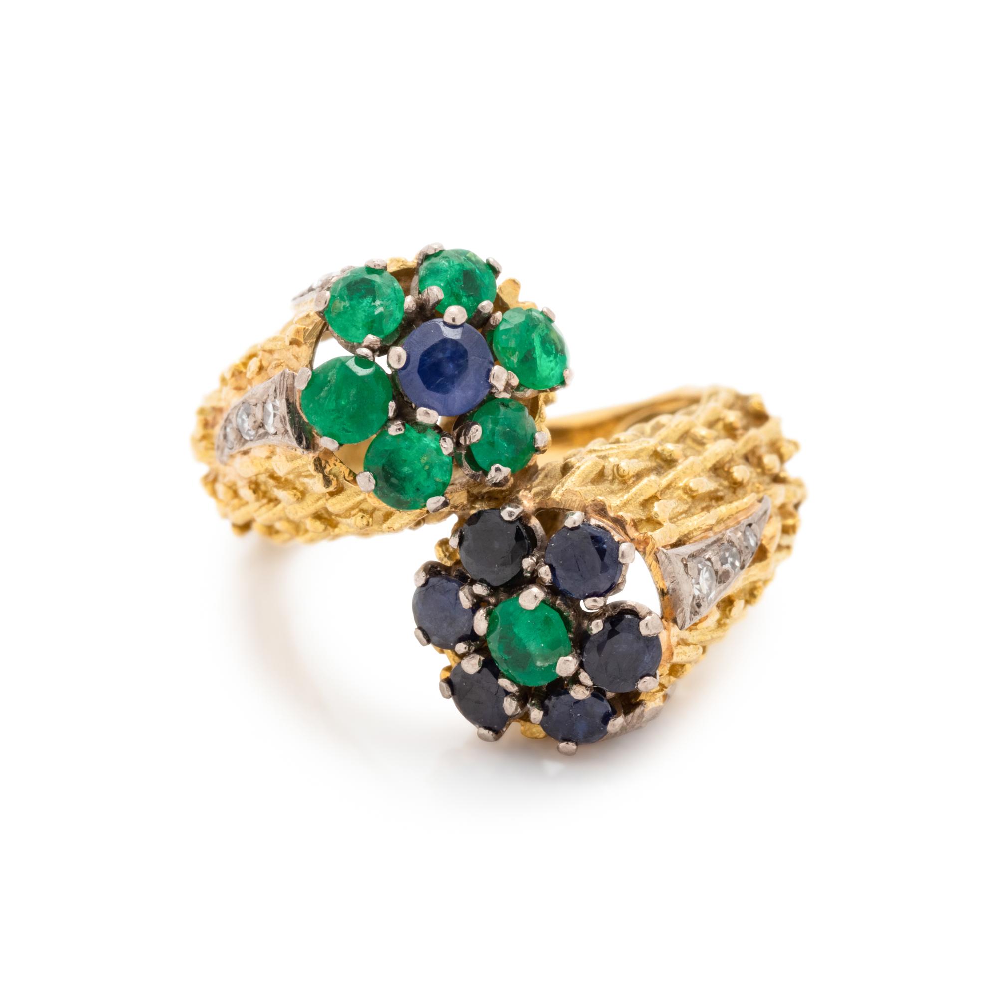 YELLOW GOLD, SAPPHIRE, EMERALD AND DIAMOND RING