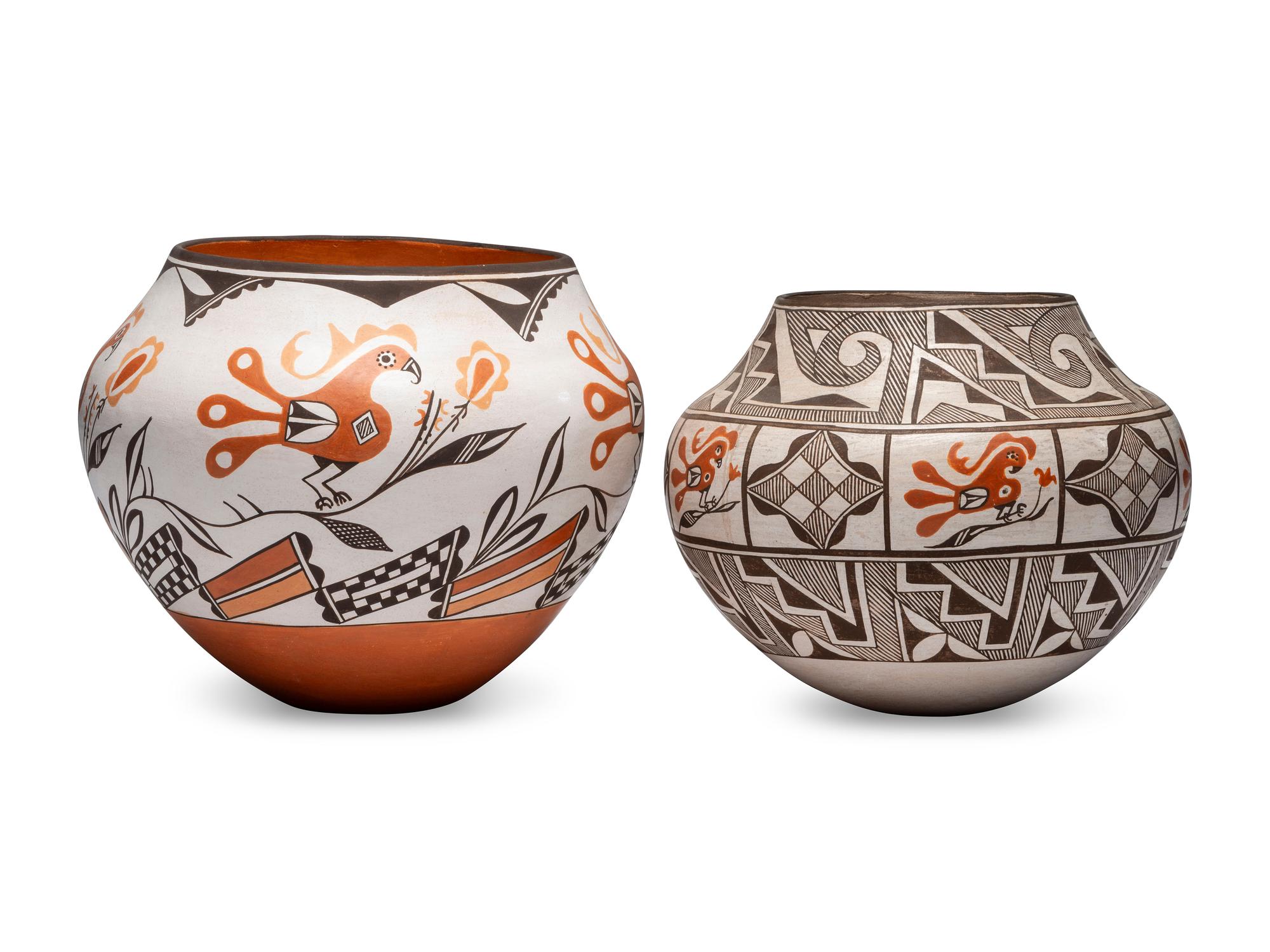 Pottery Jars, with Parrots