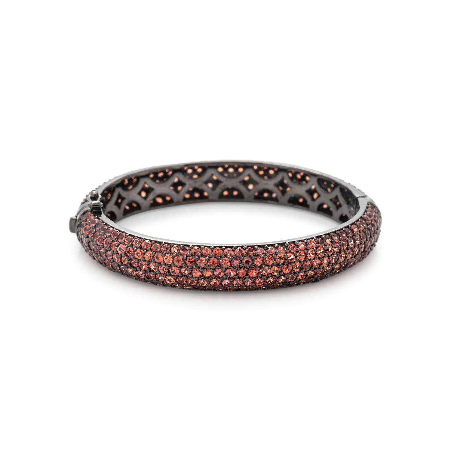 COLORED SAPPHIRE BANGLE BRACELET