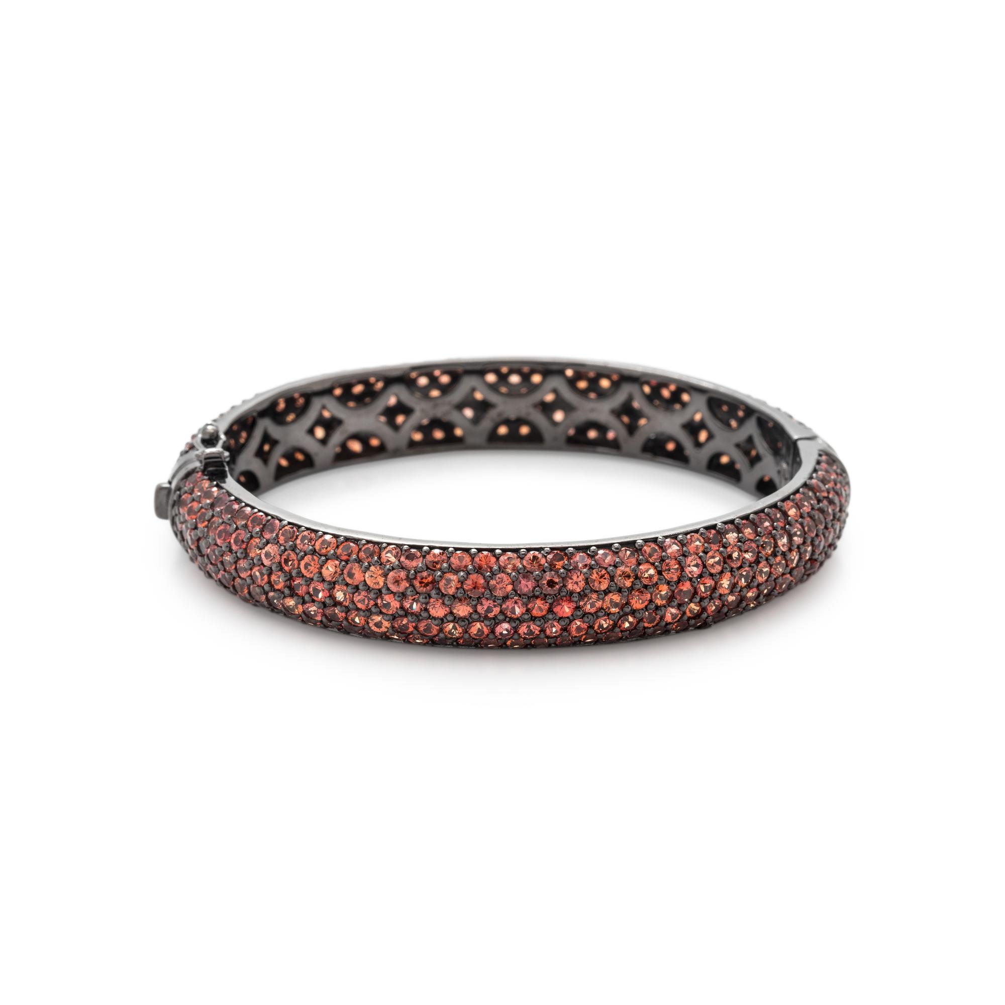 COLORED SAPPHIRE BANGLE BRACELET