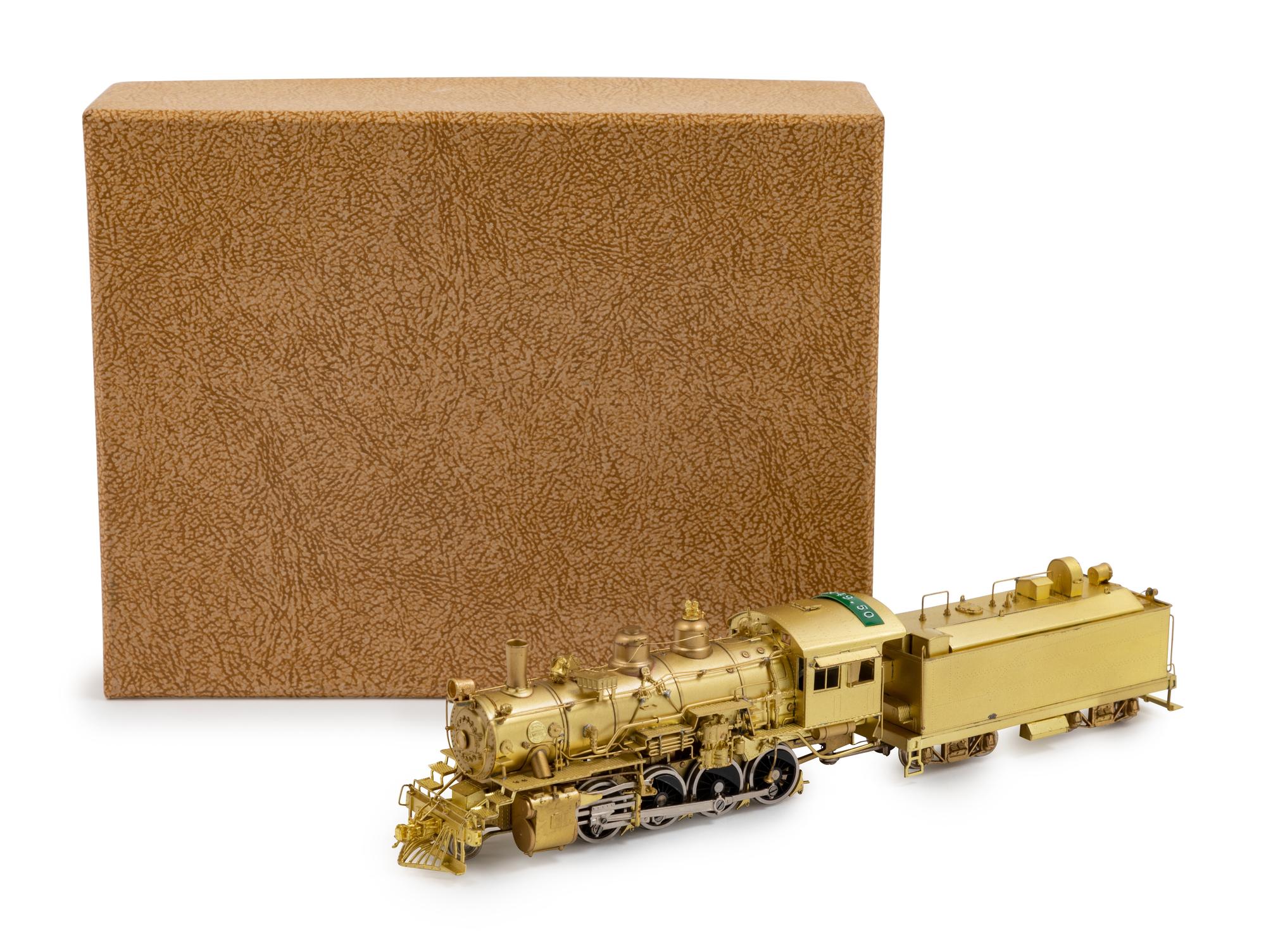 A Factory Boxed Samhongsa Brass HO-Gauge Santa Fe Railway 2-8-0 Locomotive and Tender