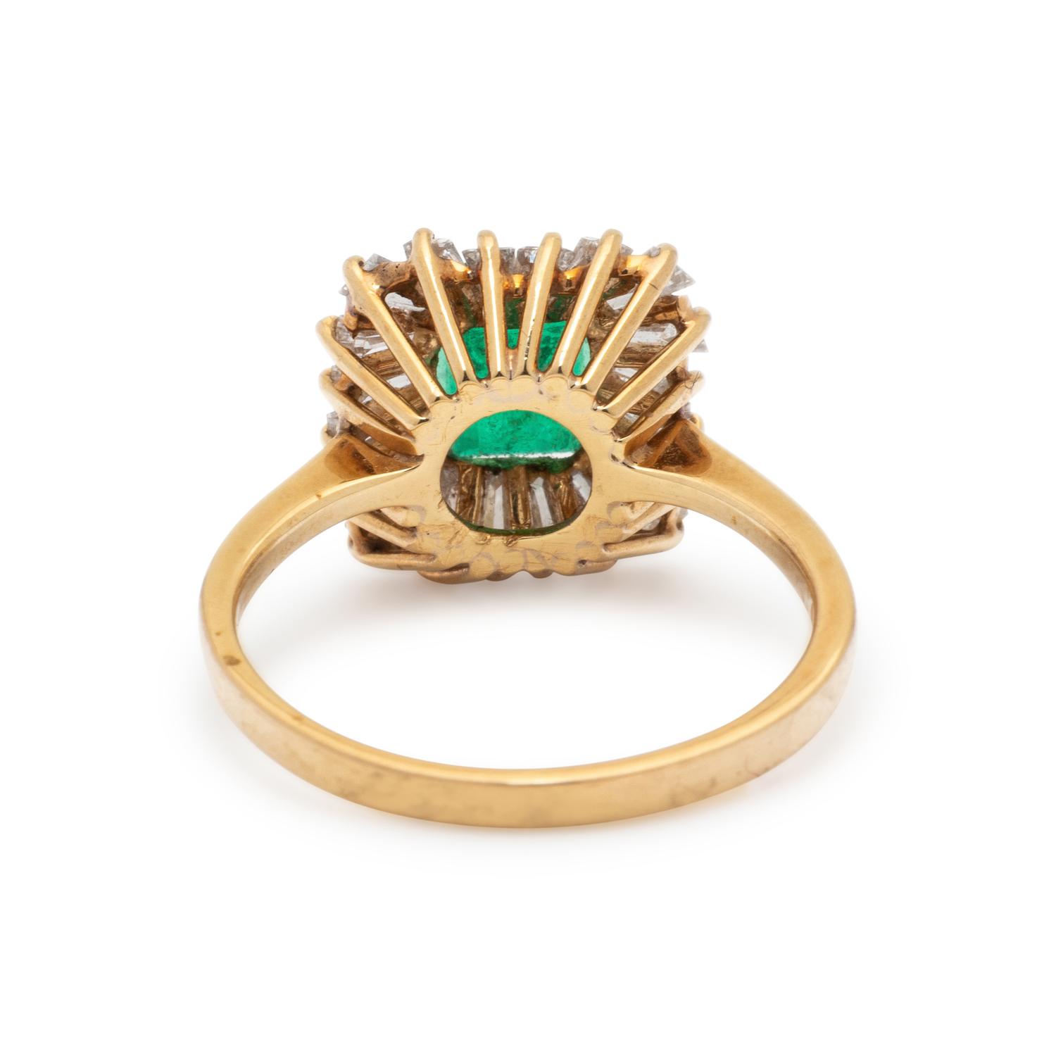 EMERALD AND DIAMOND RING