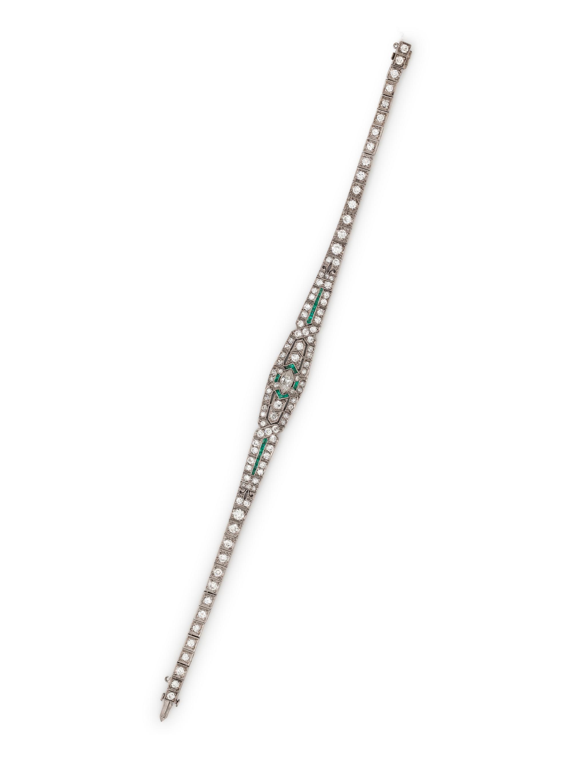 ART DECO, DIAMOND AND EMERALD BRACELET