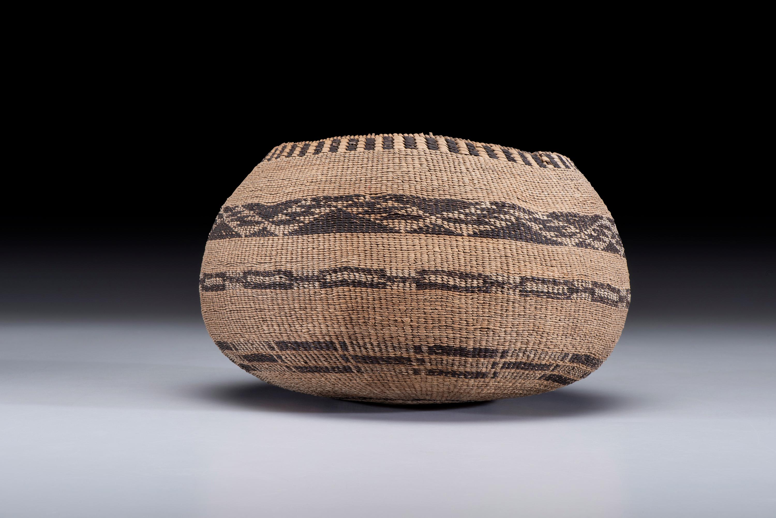 Pomo Storage Basket