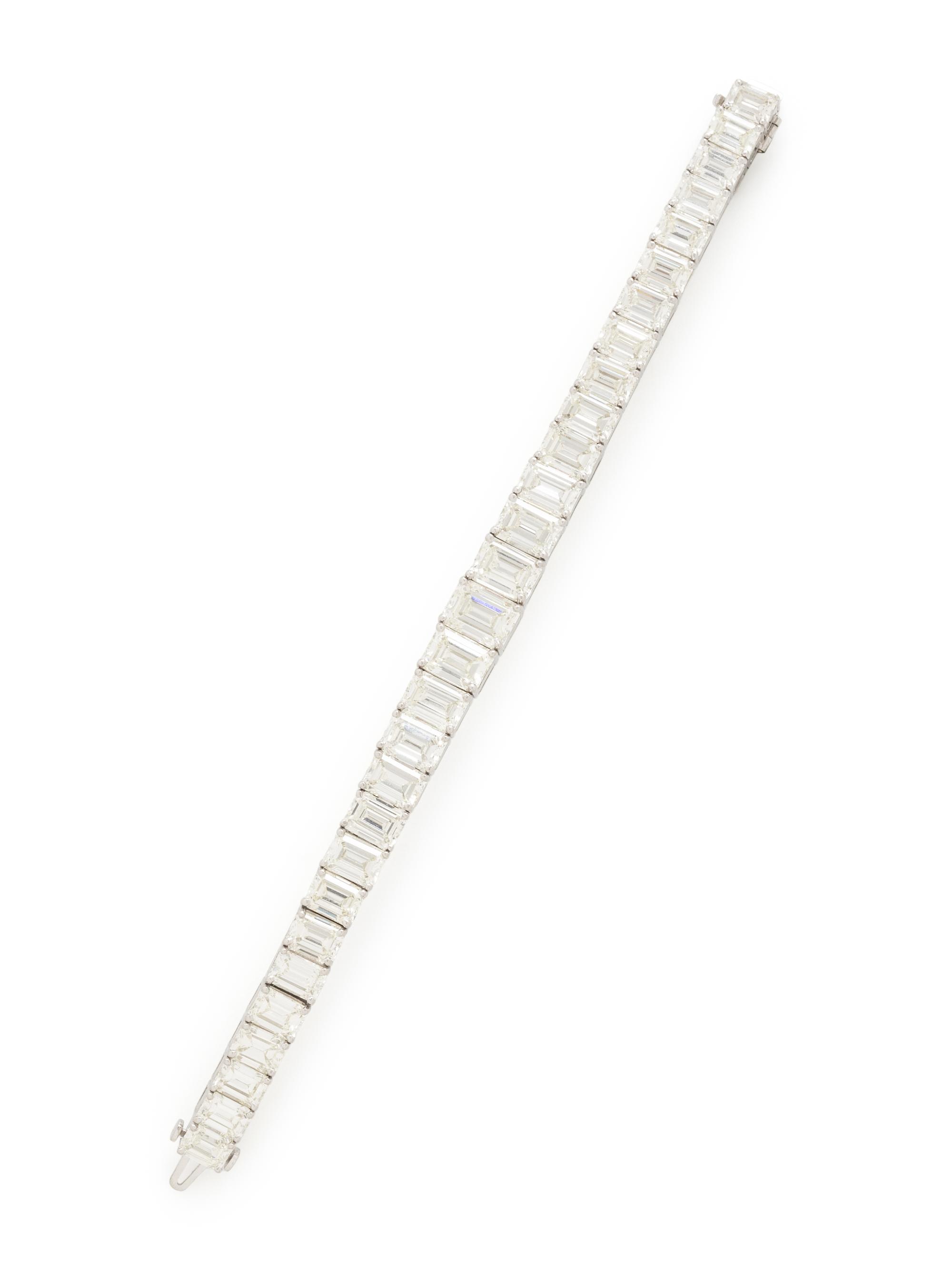 DIAMOND AND PLATINUM BRACELET