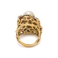YELLOW GOLD, CULTURED PEARL AND DIAMOND RING