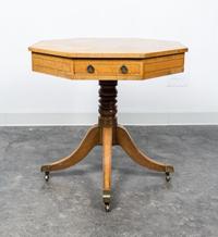 A Georgian Style Satinwood Center Table Height 28 1/4 x width 29 1/2 inches. — 20TH CENTURY