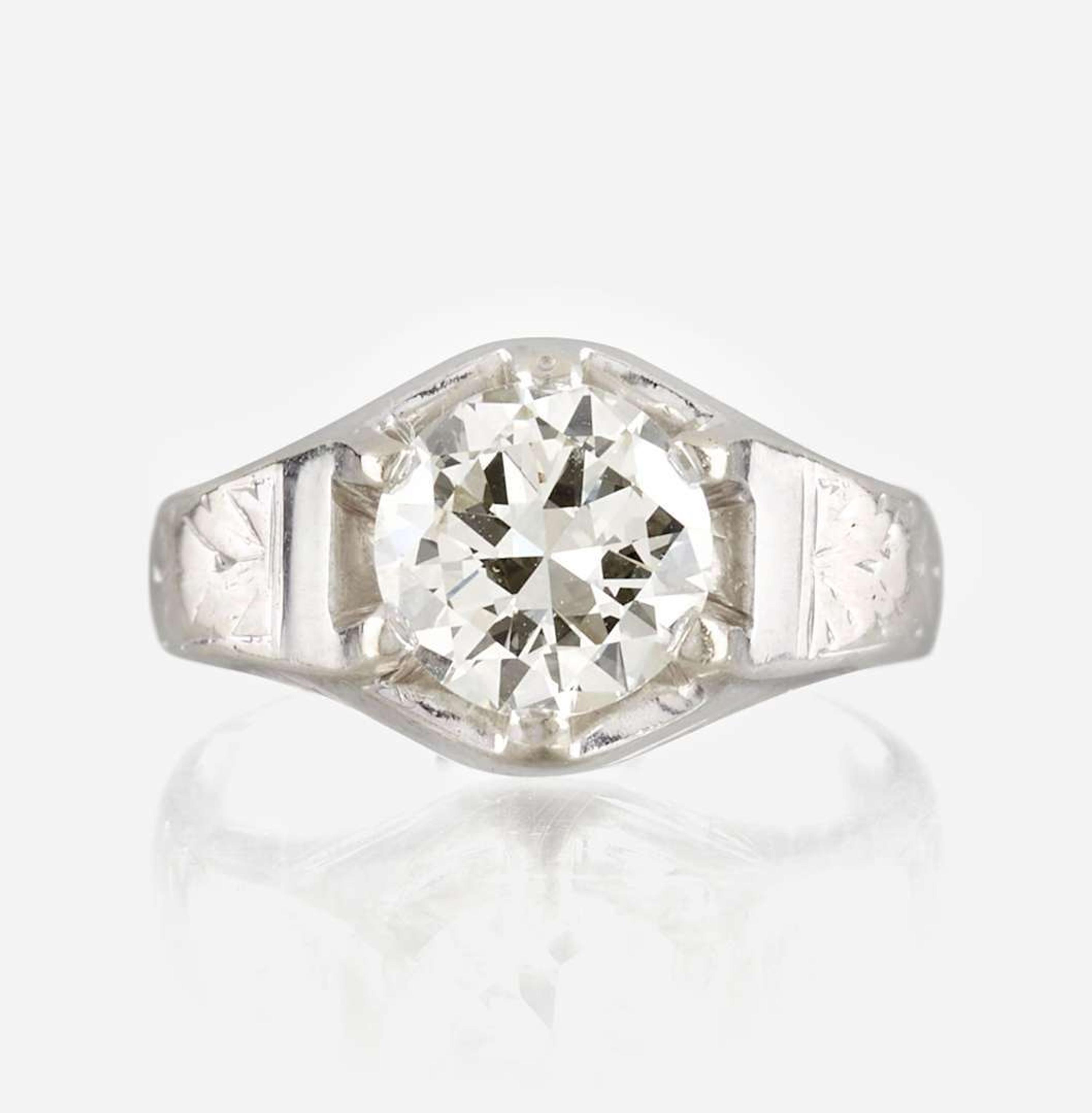 A diamond solitaire