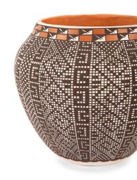 Acoma Fine Line Pottery