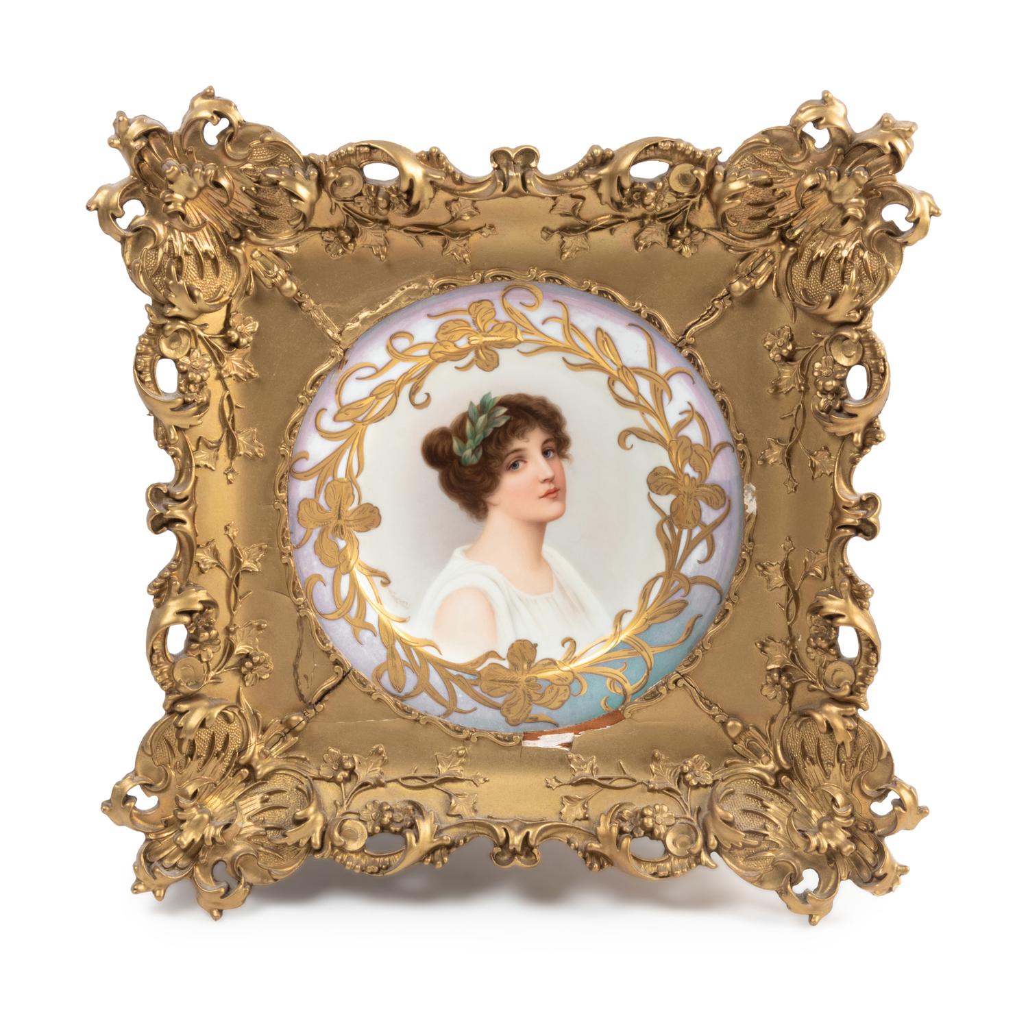 A Vienna Porcelain Cabinet Plate in a Giltwood Frame