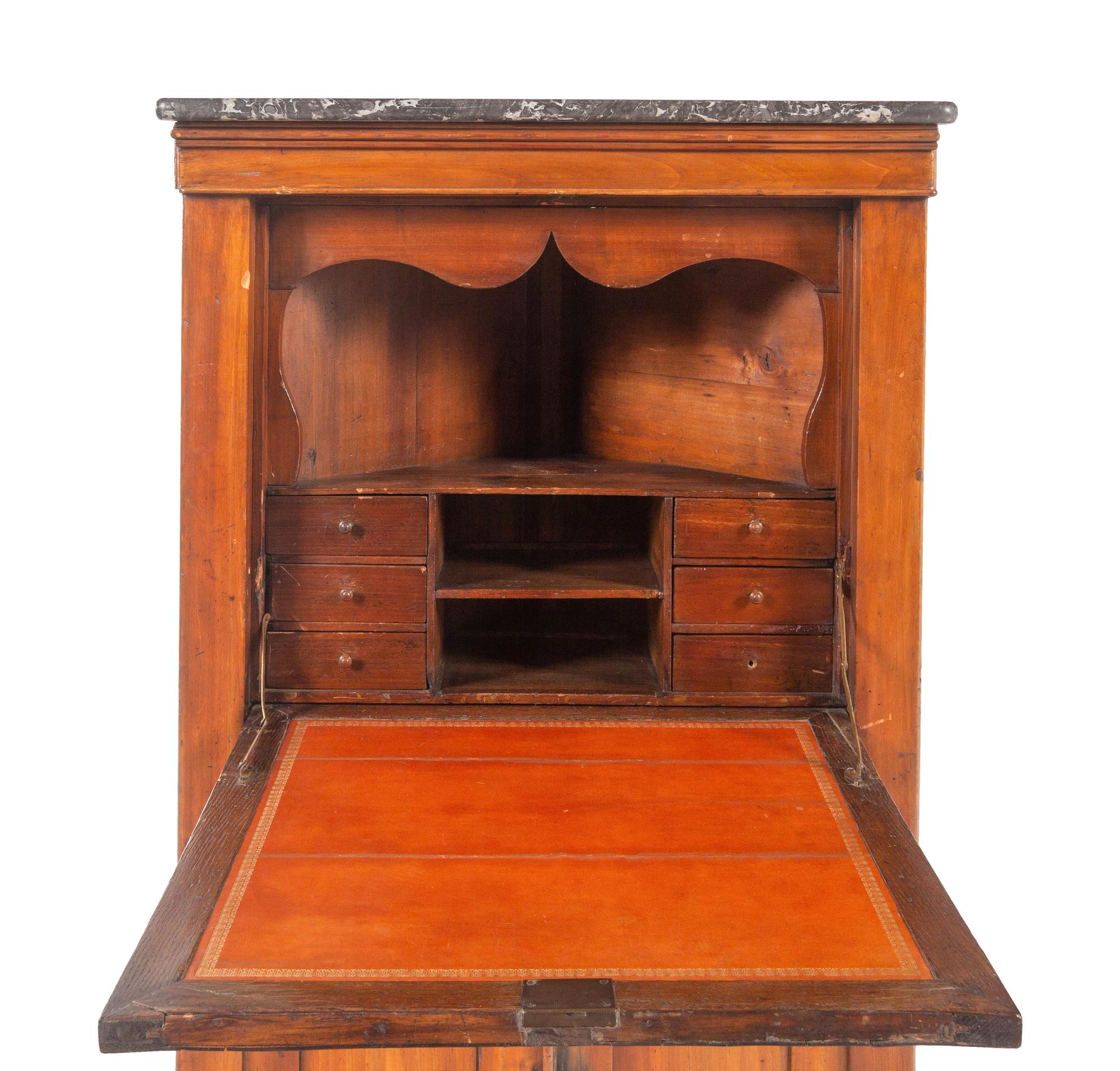 A Continental Fruitwood Corner Secrétaire à Abattant