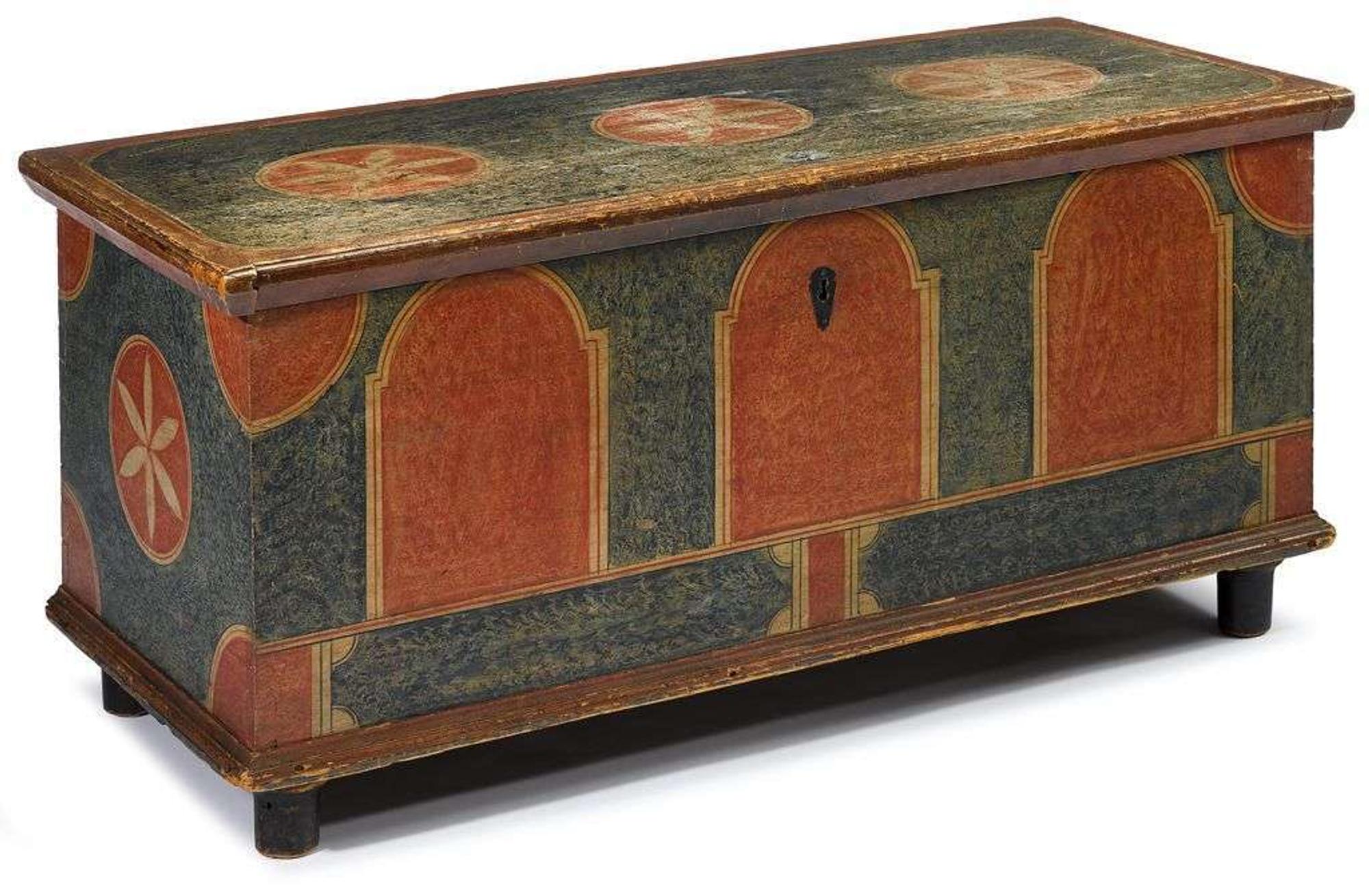 Painted and grain painted dower chest pennsylvania, early 19th century