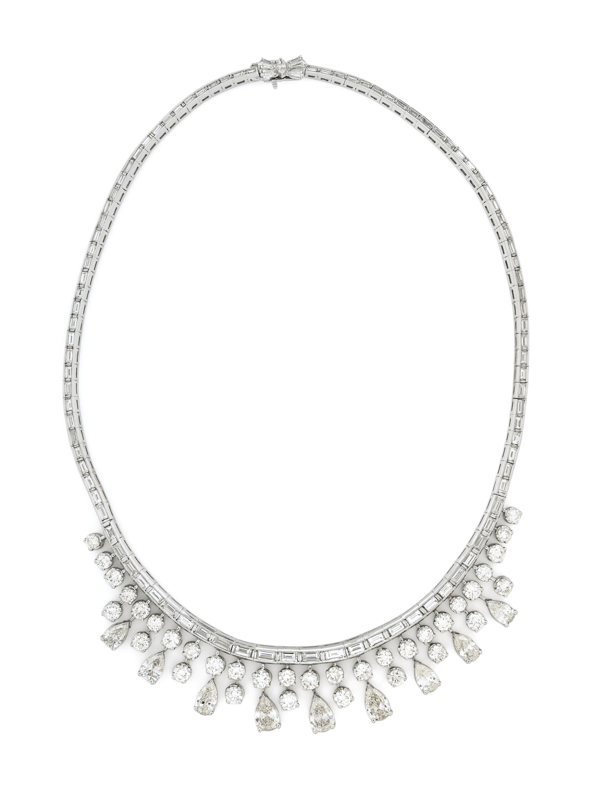 DIAMOND AND PLATINUM NECKLACE