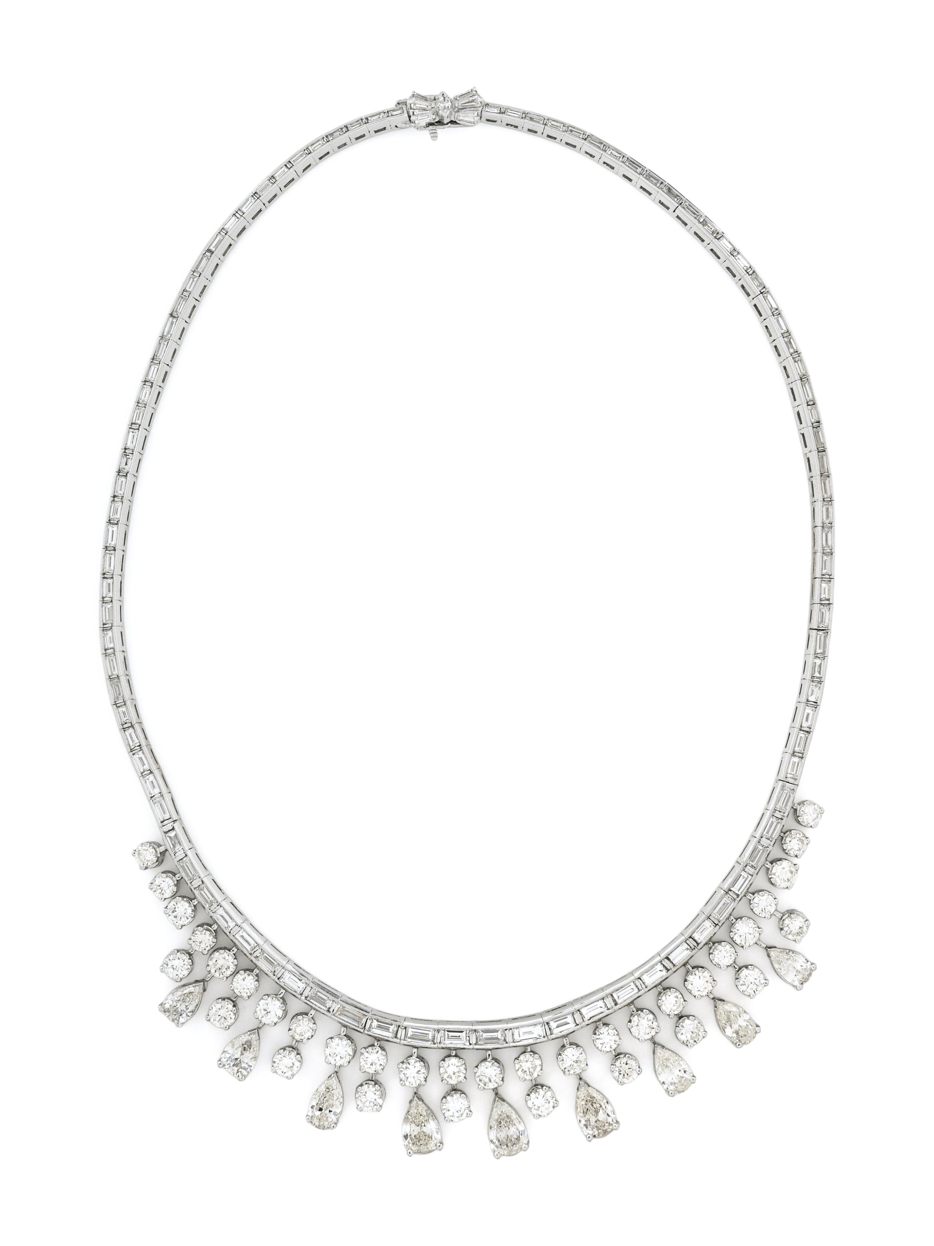 DIAMOND AND PLATINUM NECKLACE