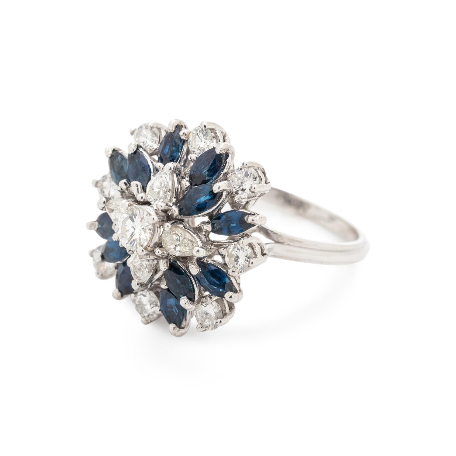 SAPPHIRE AND DIAMOND RING