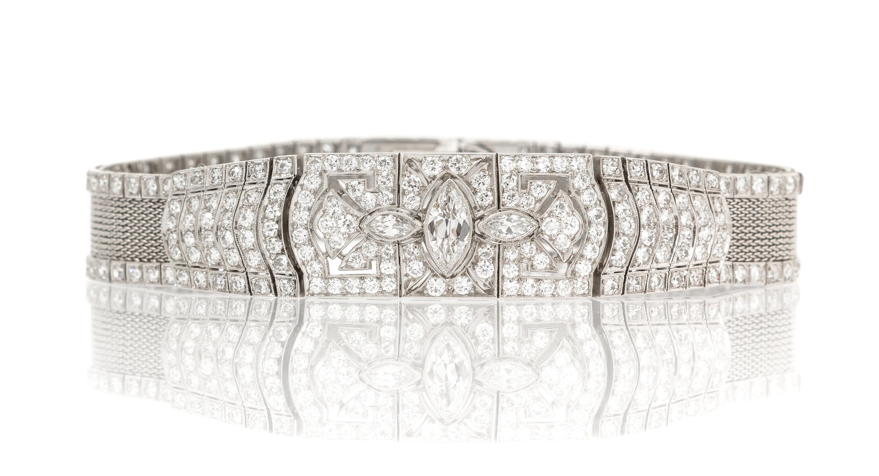 An Art Deco Platinum and Diamond Bracelet, 19.40 dwts.