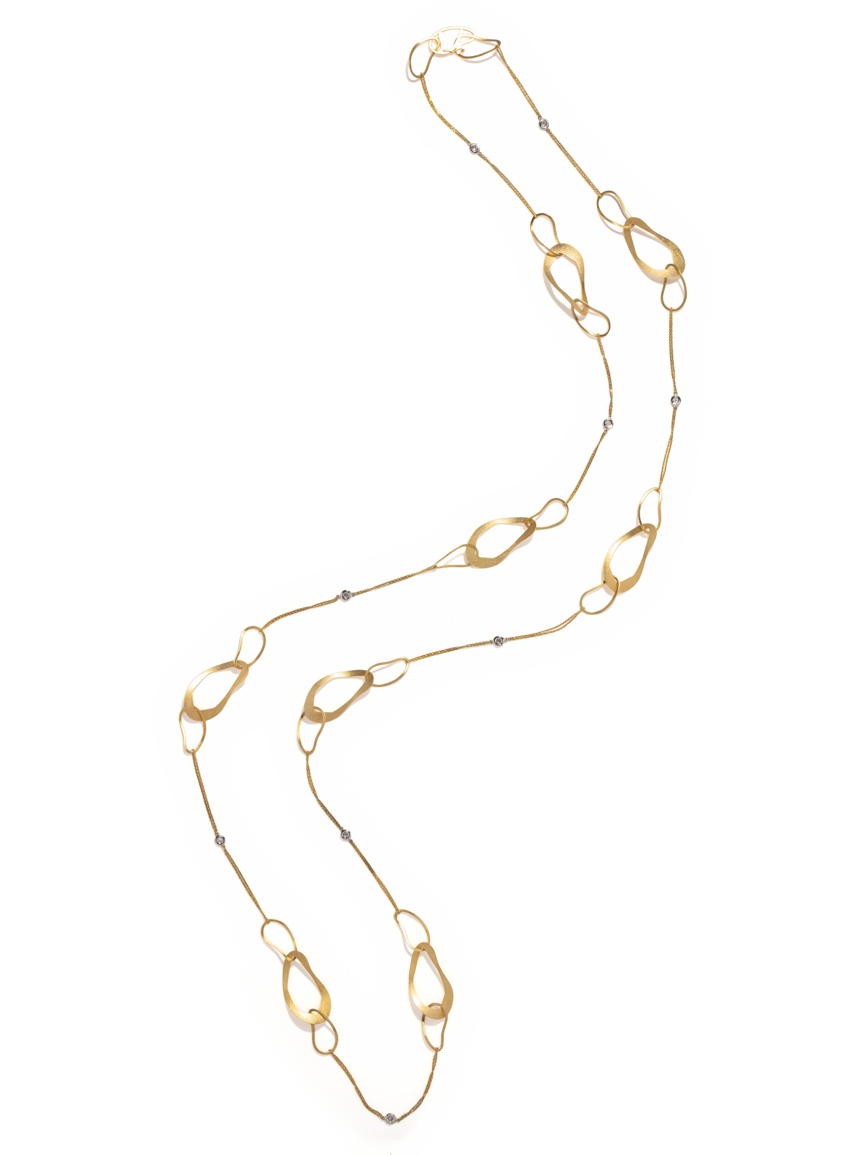 YELLOW GOLD AND DIAMOND NECKLACE