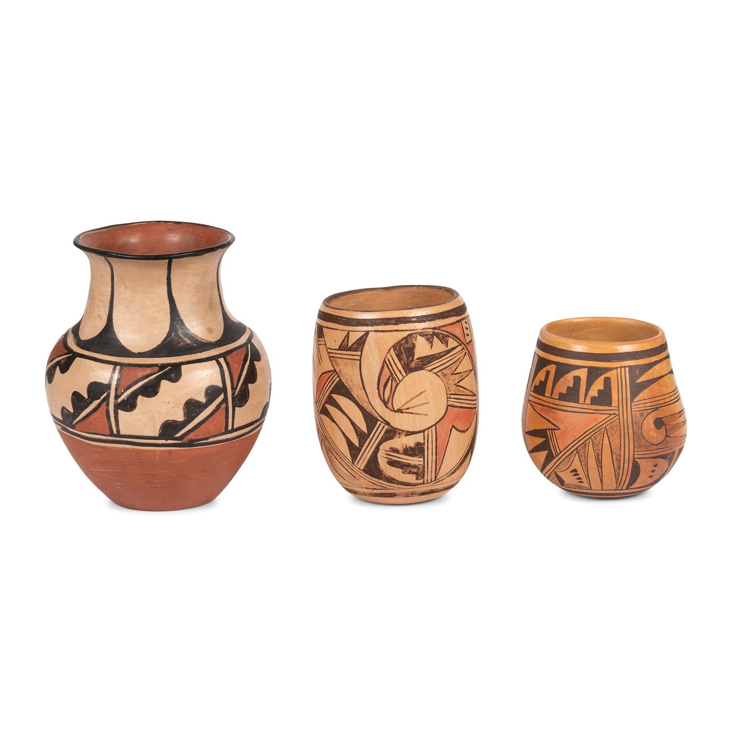Group of Kewa and Hopi Pottery