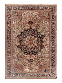 A Fereghan Sarouk Carpet