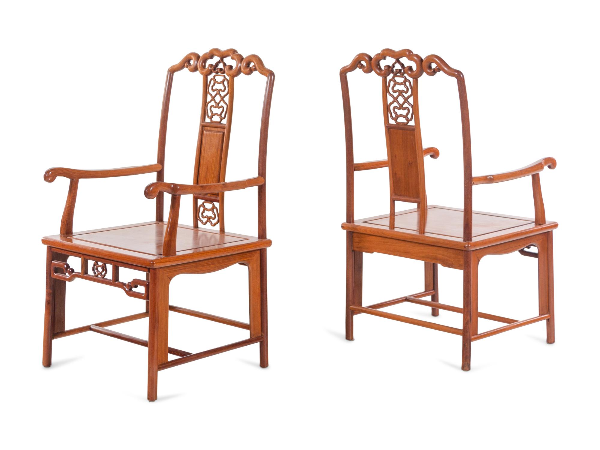 A Set of Chinese Huali Dining Table and Chairs