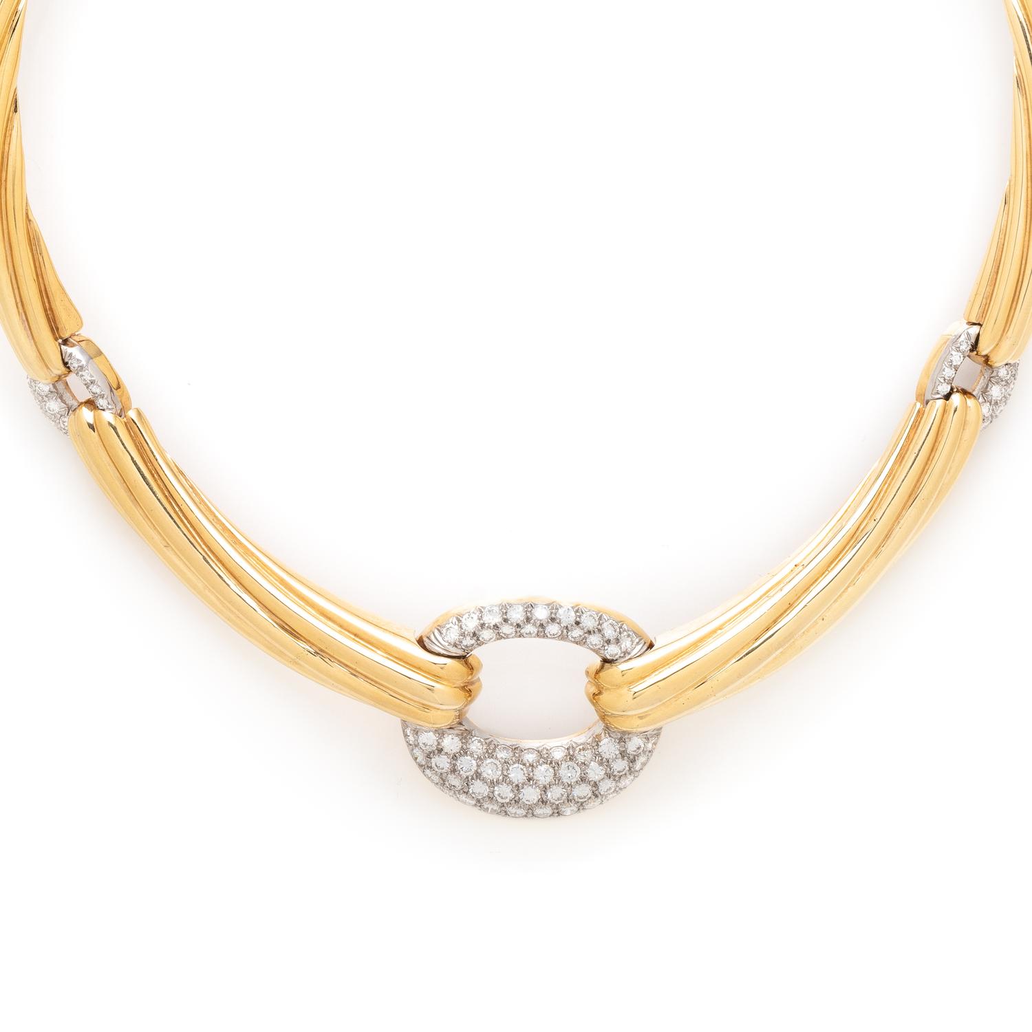 YELLOW GOLD AND DIAMOND COLLAR NECKLACE