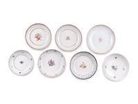 15 Chinese Export Porcelain Tea Bowls and Saucers