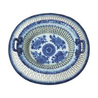 A Chinese Export Porcelain Fitzhugh Reticulated Chestnut Basket and Undertray