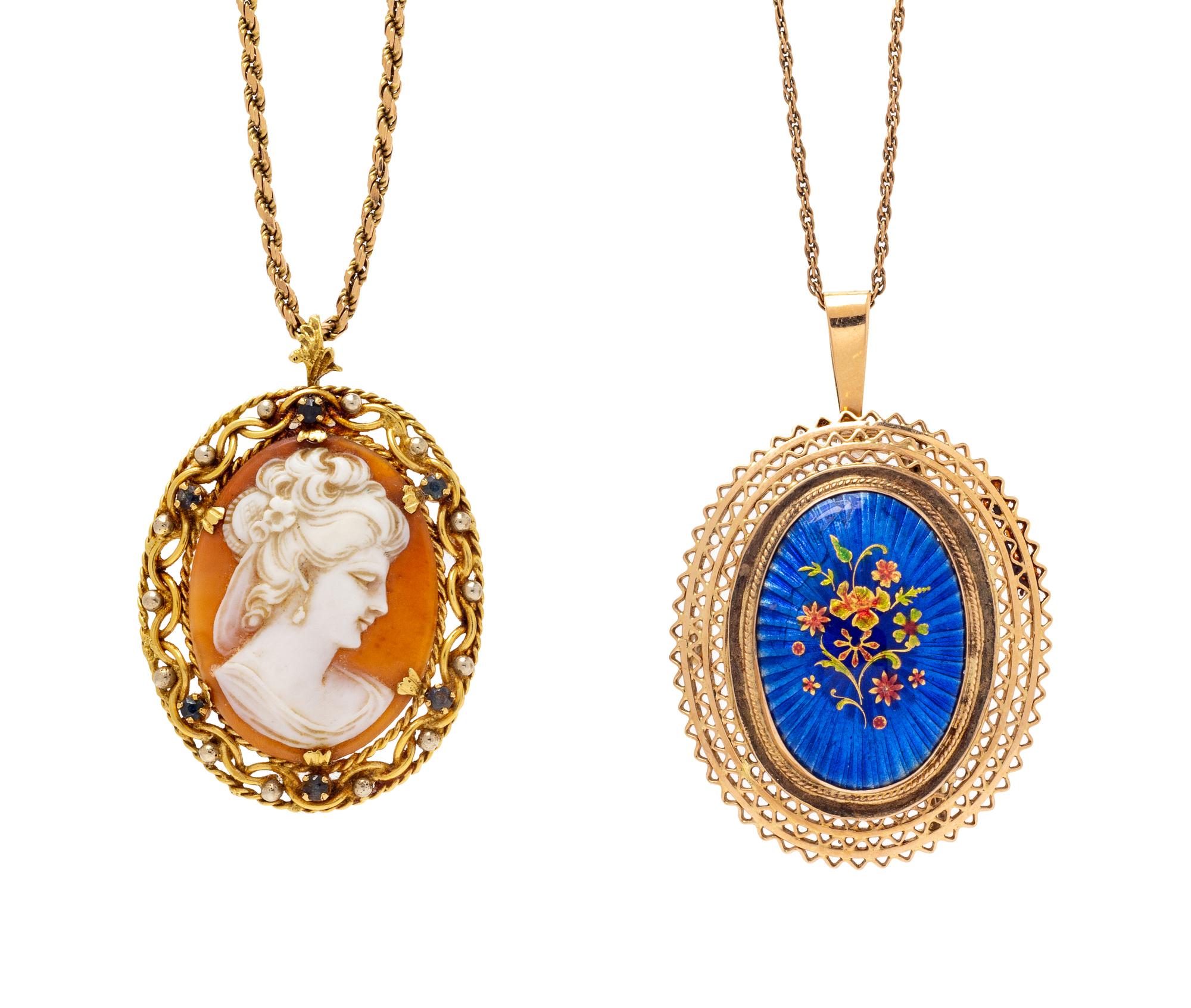 A Collection of Yellow Gold Pendant/Brooch Necklaces,
