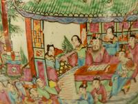 A Chinese Rose Medallion Porcelain Jardiniere