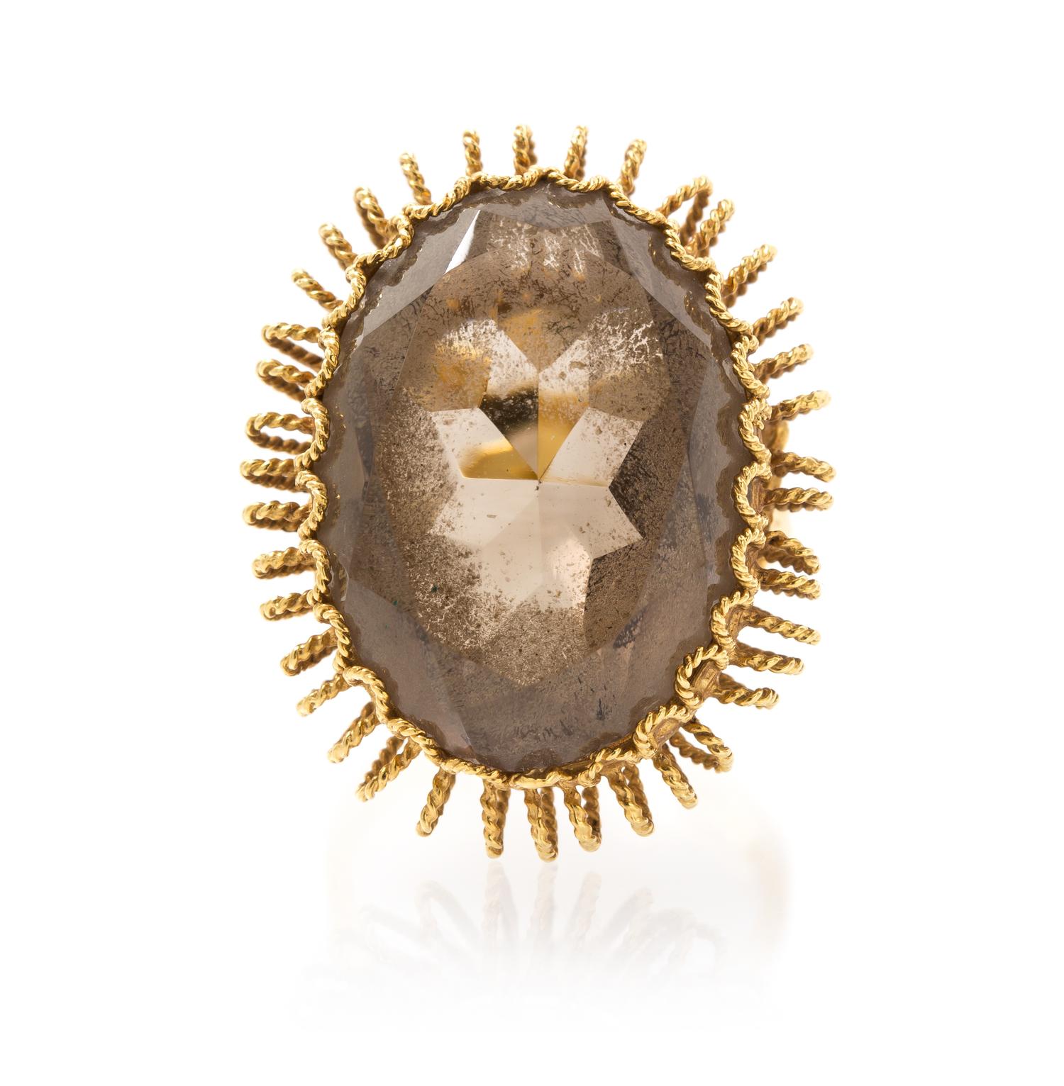 An 18 Karat Yellow Gold and Smoky Quartz Ring, 8.70 dwts.