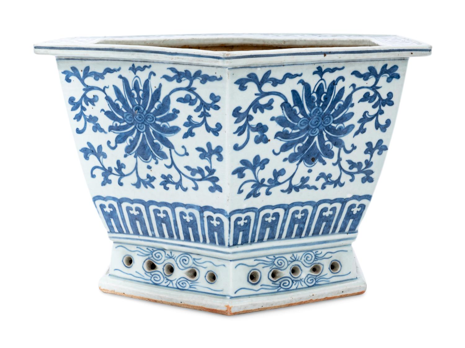 A Chinese Blue and White Porcelain Hexagonal Jardinière