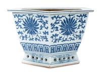 A Chinese Blue and White Porcelain Hexagonal Jardinière