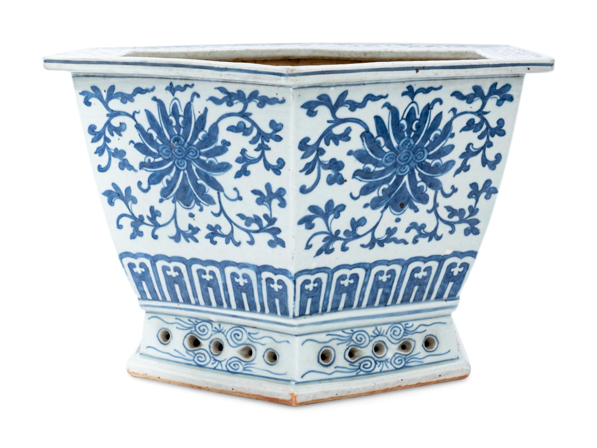 A Chinese Blue and White Porcelain Hexagonal Jardinière