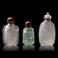 Three Chinese Carved Semiprecious Stone Snuff Bottles, 19th-Early 20th Century — 晚清-民國 水晶、海藍寶鼻煙壺三支