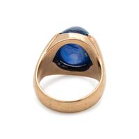 SAPPHIRE AND DIAMOND RING