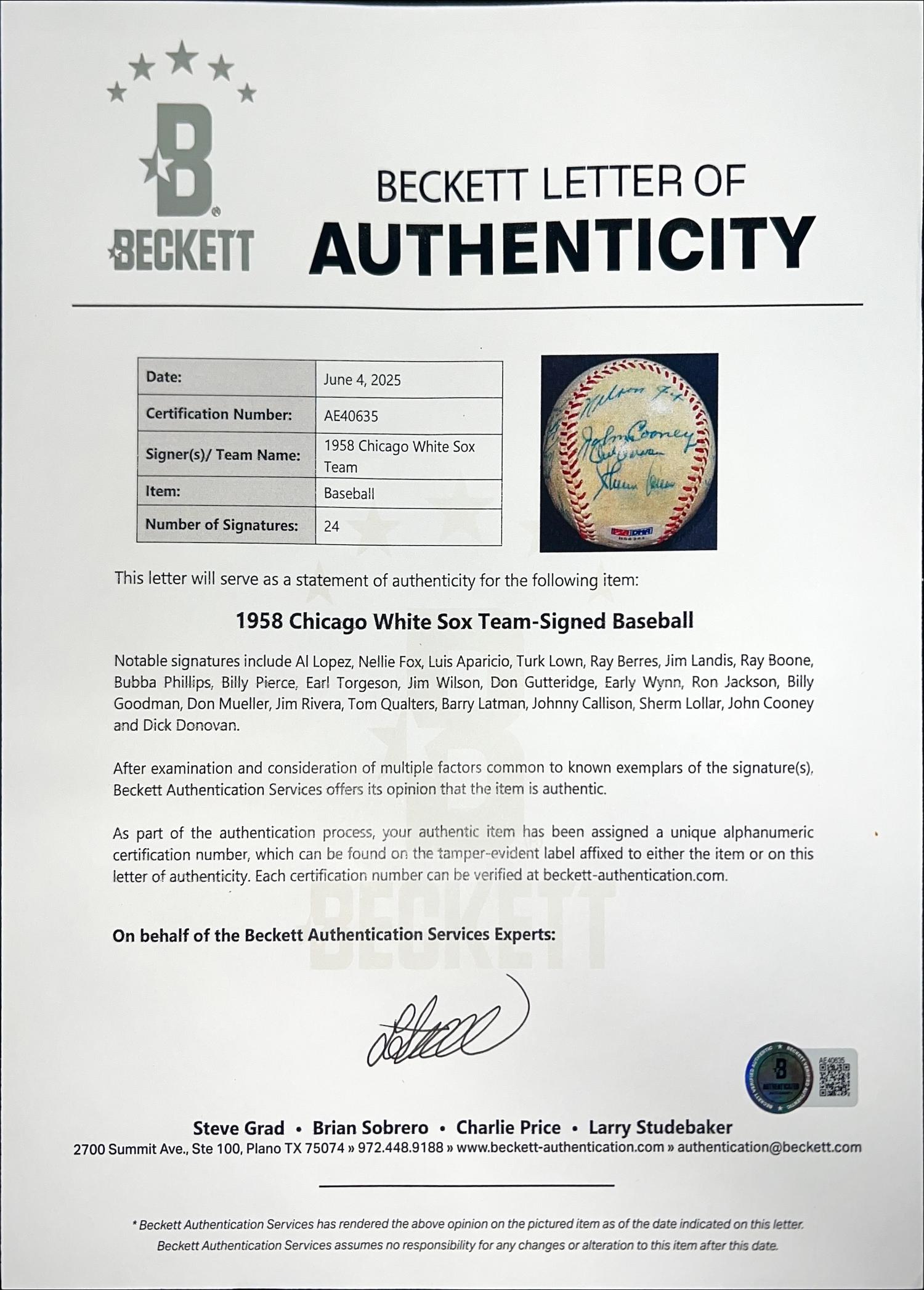 A Large Collection of Chicago White Sox Signed Autograph Items (Beckett Authentication Services)