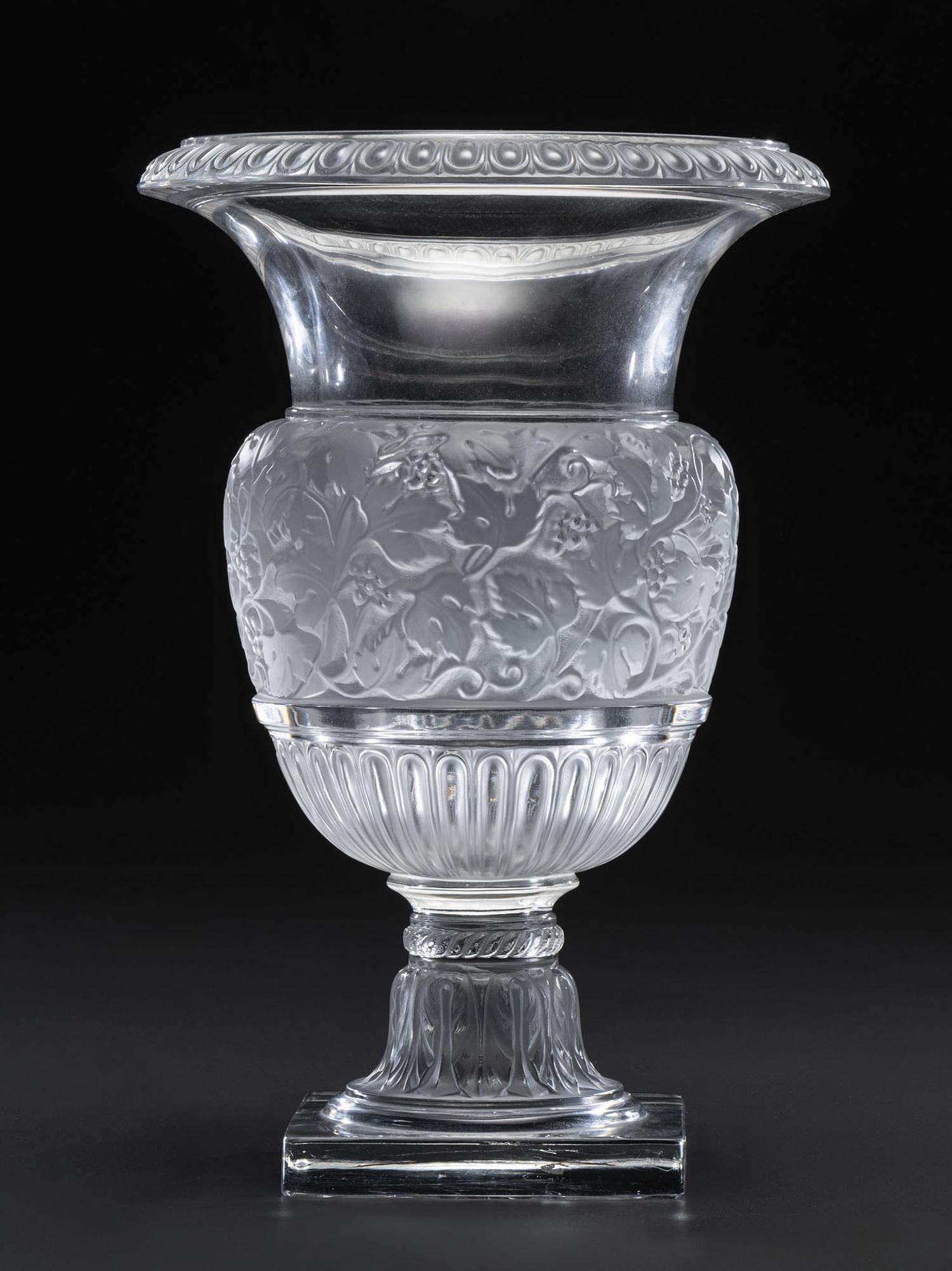 A Lalique Versailles Vase