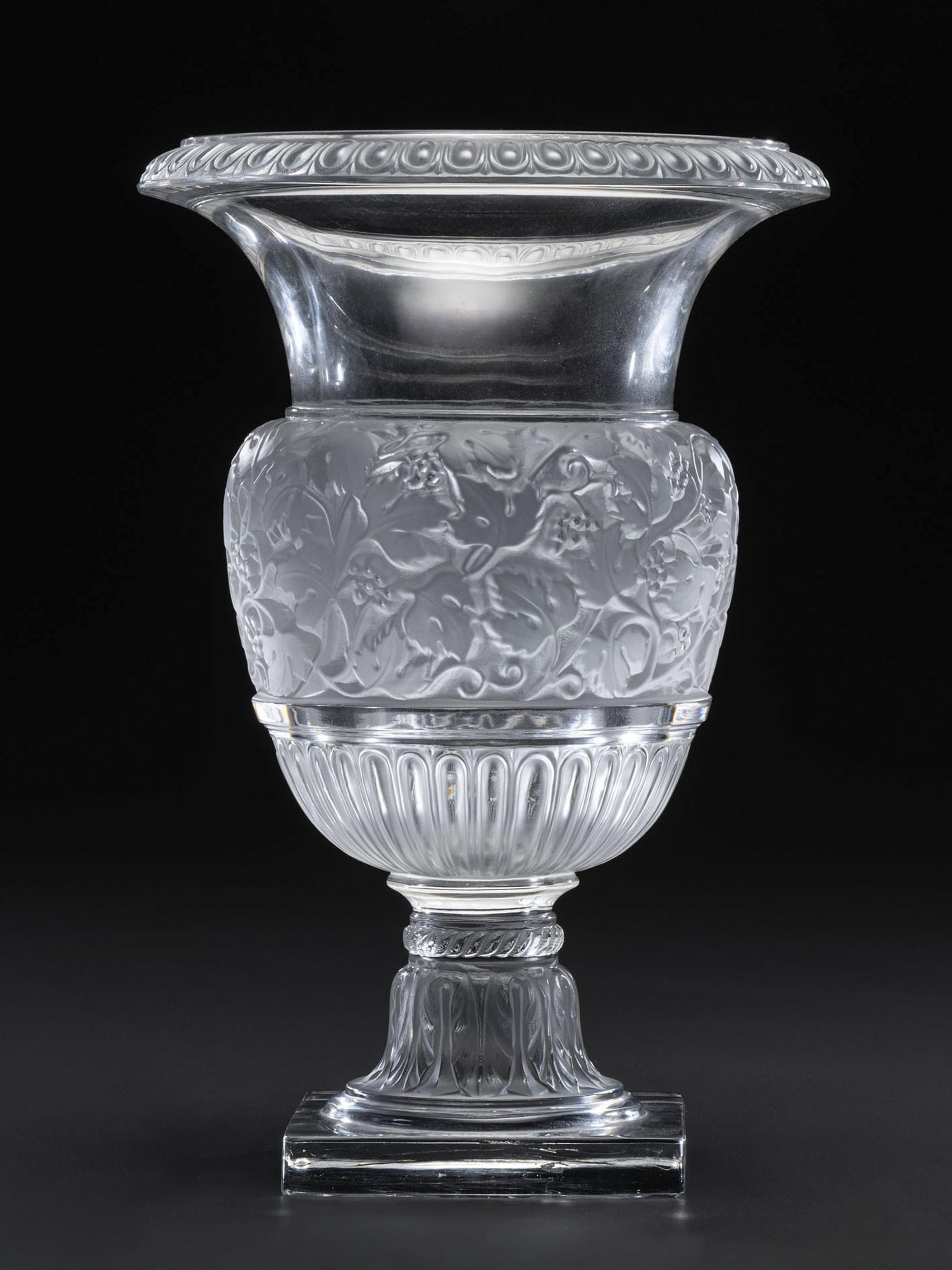 A Lalique Versailles Vase