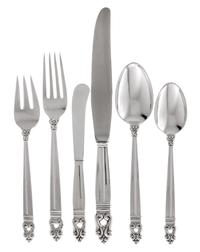 An American Silver Flatware Service, International Silver Co., Meriden, CT, Royal Danish pattern, comprising: 12 dinner knives 12 butte