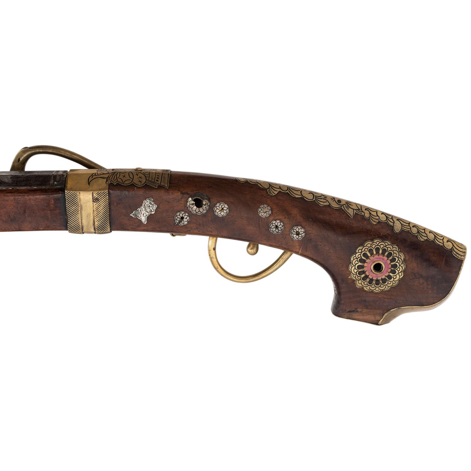 Japanese Tanegashima Matchlock with Powderflasks and Portfolio with Provenance Related to US Army 2nd Lt. Ralph M. Setser