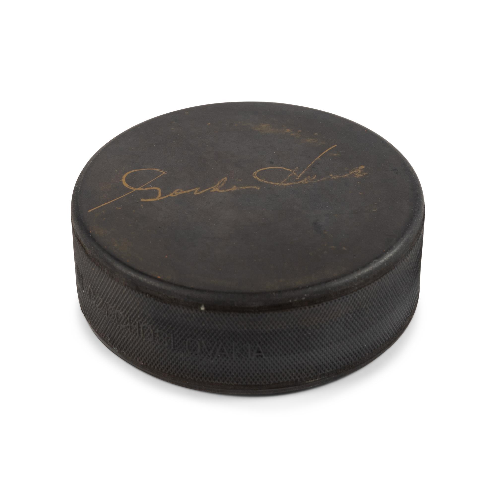 A Gordie Howe Signed Autograph Hockey Stick and Puck (Beckett Authentication Services Certified),
