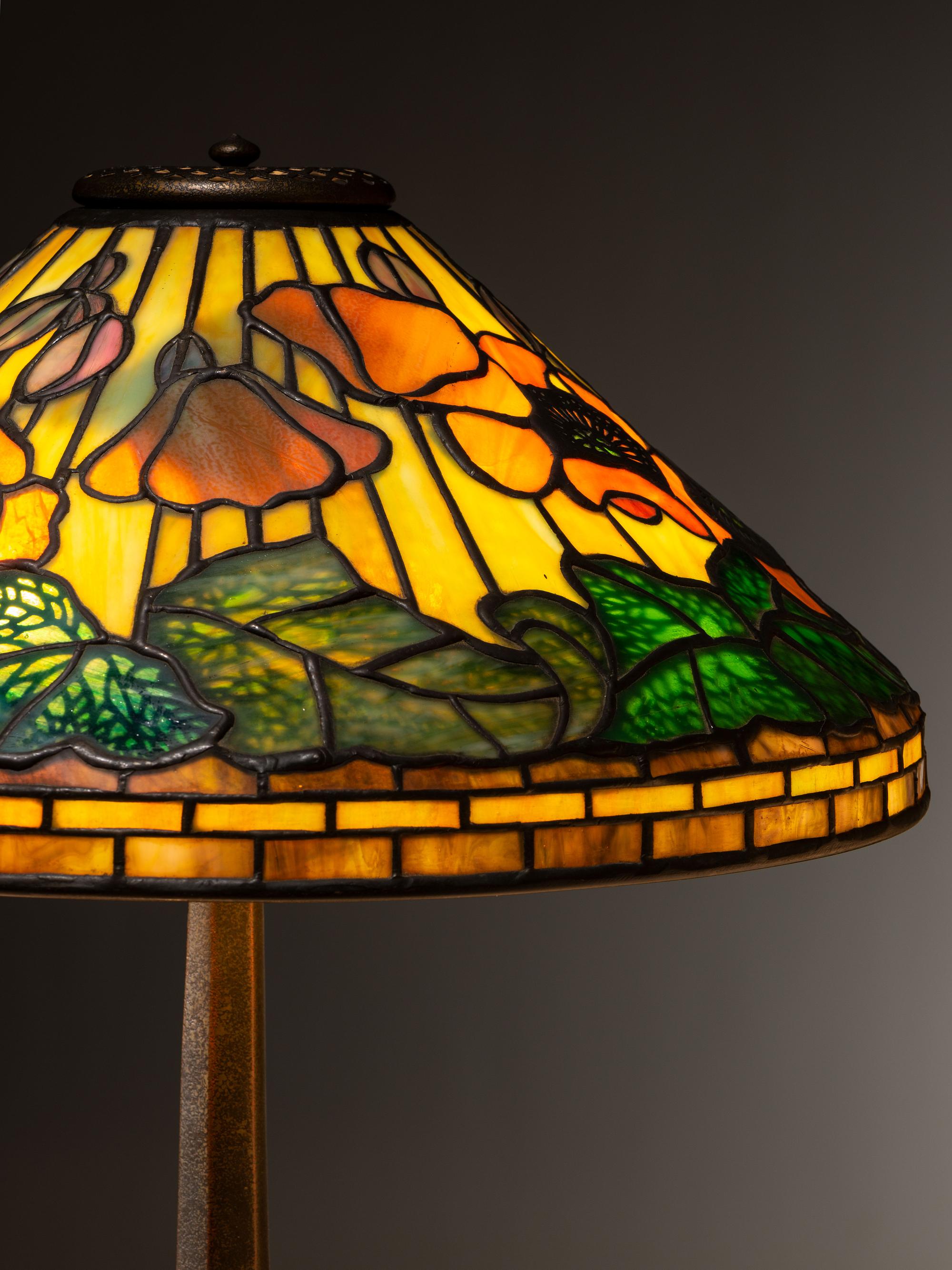 Poppy Table Lamp