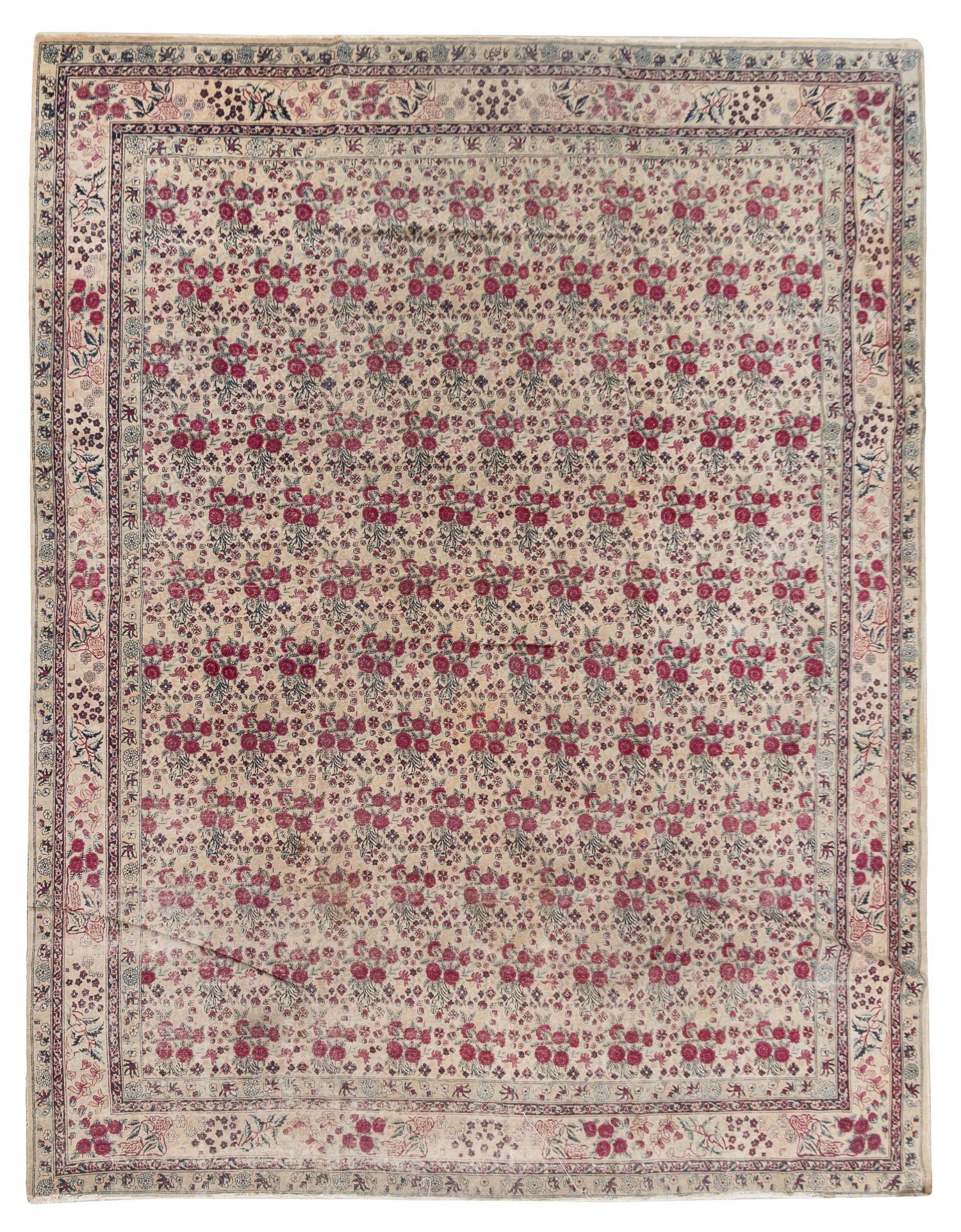 A Mahal Wool Rug 10 feet x 7 inches x 8 feet 9 inches. — 19TH/20TH CENTURY